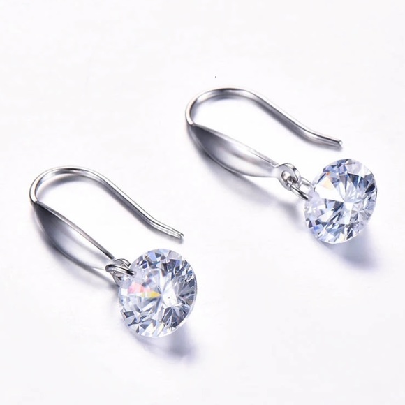 ¥ NEW S925 STERLING SILVER DIAMOND EARRINGS - Picture 3 of 5